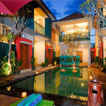 เดอะ กรีน เซอร์กา สวีทส์ Aparthotel เกอโรโบกัน ภายนอก รูปภาพ